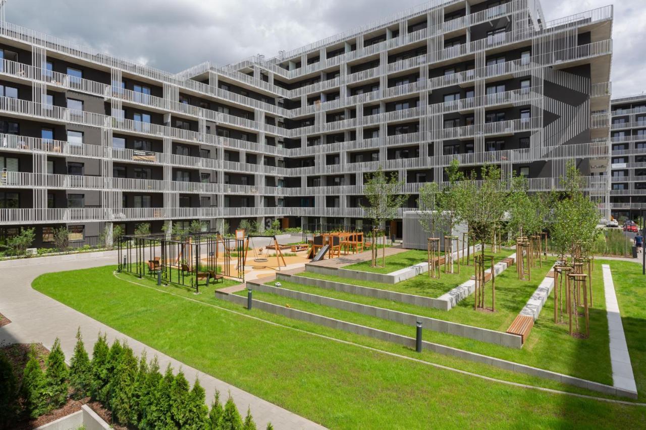 Stacja Wola Apartment Guminska By Noclegi Renters Warschau Exterior foto